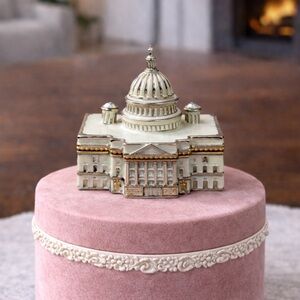 Elegant Capitol Building Trinket Box